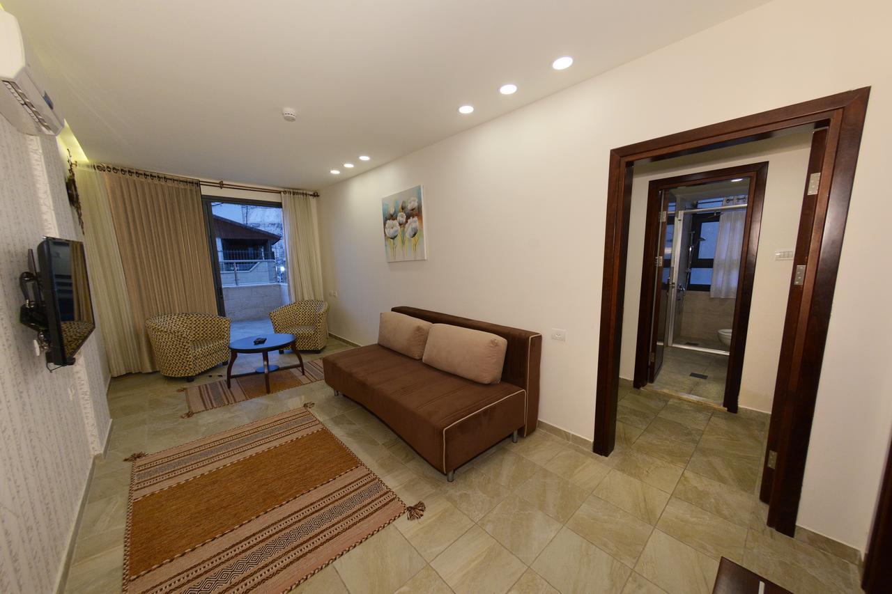 Royal Suites Nablus Exterior foto